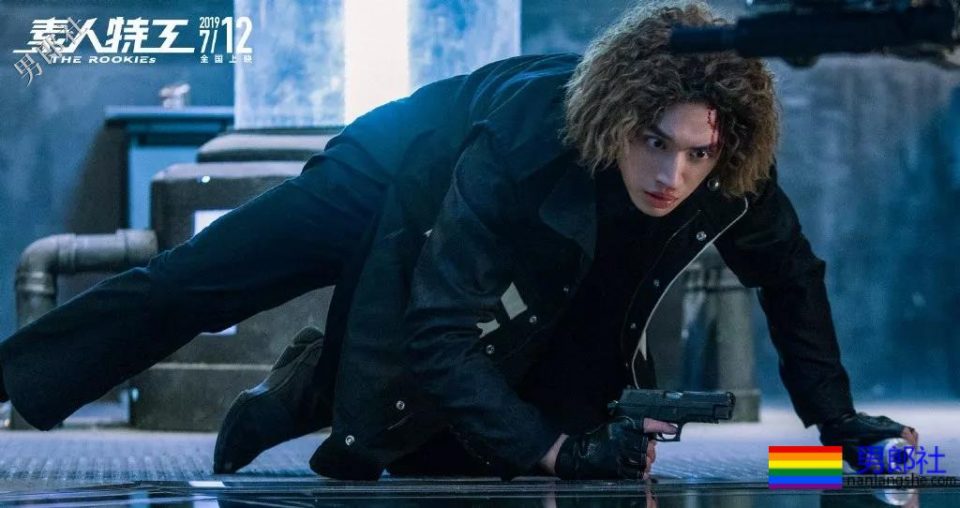 腿是上身两倍!肖战王大陆化身酷跑少年,许魏洲狂撸六块腹肌! - 51虹马 腿是上身两倍!肖战王大陆化身酷跑少年,许魏洲狂撸六块腹肌! - 51虹马