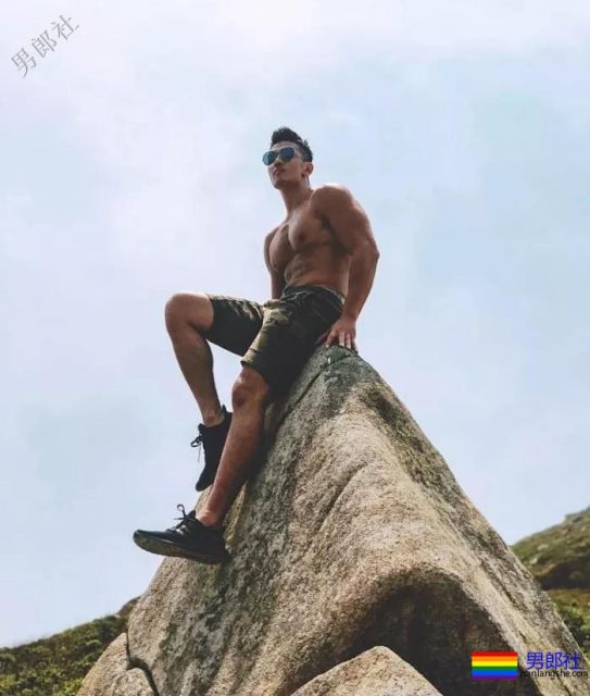 ins肌肉画报@flow_leung 消防员肌肉小哥 - 51虹马