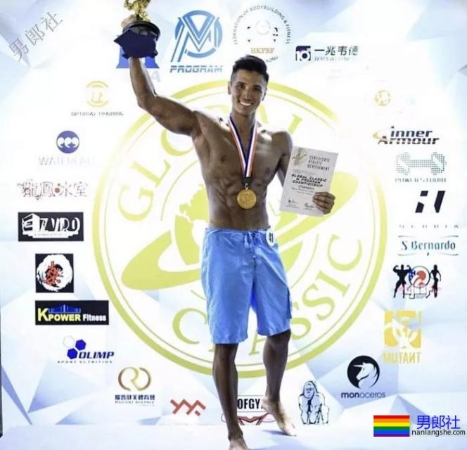 ins肌肉画报@flow_leung 消防员肌肉小哥 - 51虹马