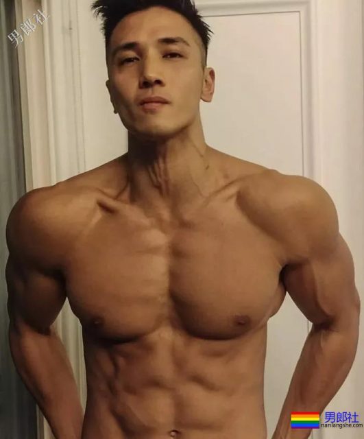 ins肌肉画报@flow_leung 消防员肌肉小哥 - 51虹马