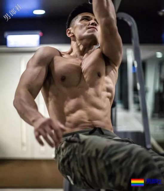 ins肌肉画报@flow_leung 消防员肌肉小哥 - 51虹马