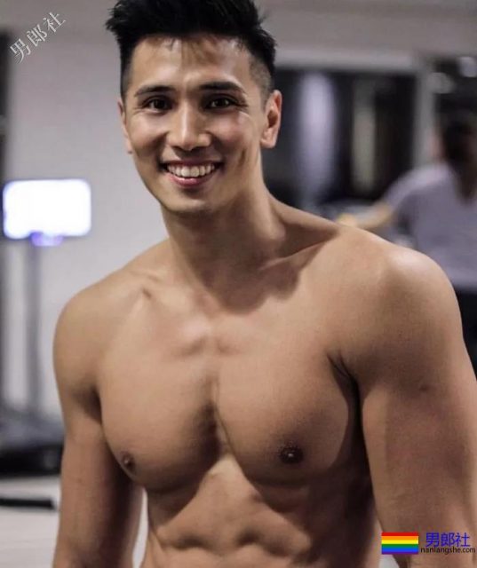 ins肌肉画报@flow_leung 消防员肌肉小哥 - 51虹马