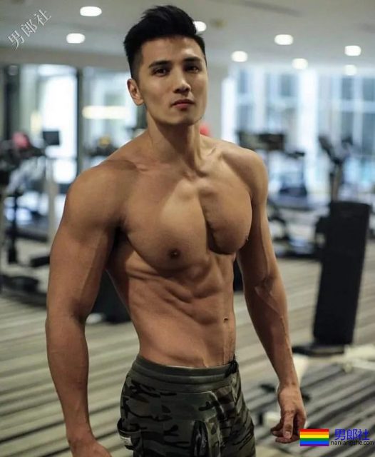 ins肌肉画报@flow_leung 消防员肌肉小哥 - 51虹马