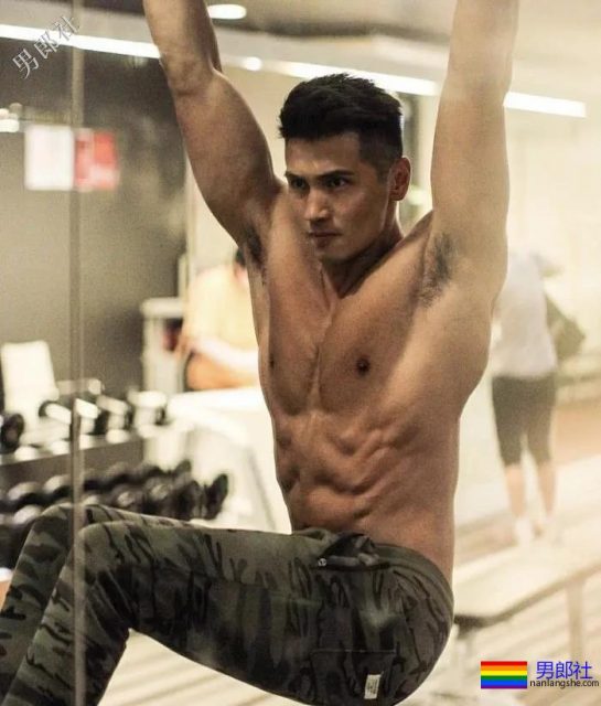 ins肌肉画报@flow_leung 消防员肌肉小哥 - 51虹马