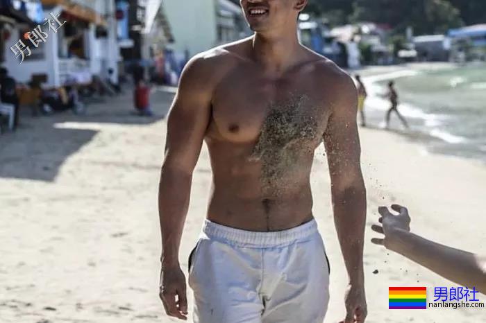 ins肌肉画报@flow_leung 消防员肌肉小哥 - 51虹马