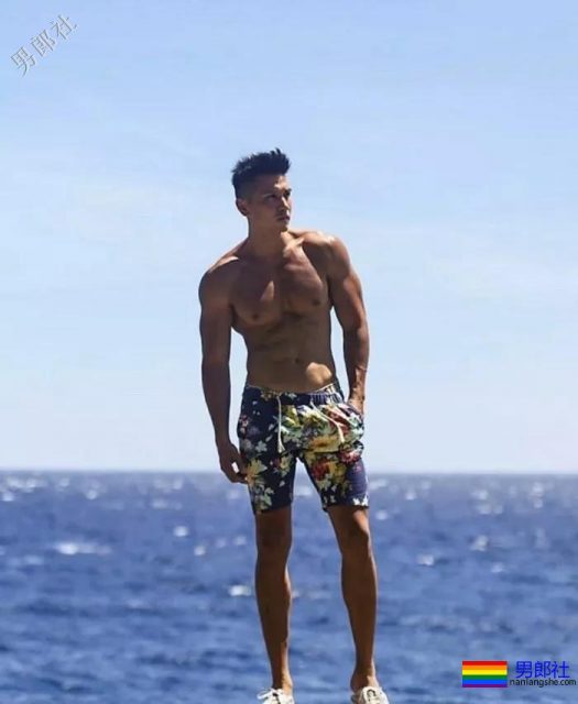 ins肌肉画报@flow_leung 消防员肌肉小哥 - 51虹马