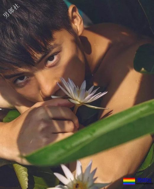 型男小哥哥穿的这么紧，显型！ - 51虹马