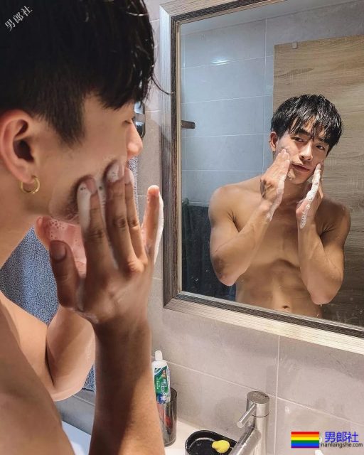 Gay最多的8大职业！基圈必看！ - 51虹马