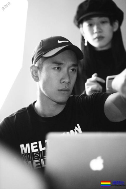 能拍到吴尊李光洁,这翘臀摄影师到底有多厉害? - 51虹马 能拍到吴尊李光洁,这翘臀摄影师到底有多厉害? - 51虹马