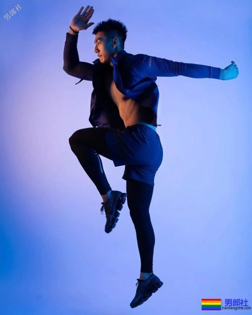 183大鼻子体育生最新硬照！公狗腰小狼狗实力超级强劲！ - 51虹马