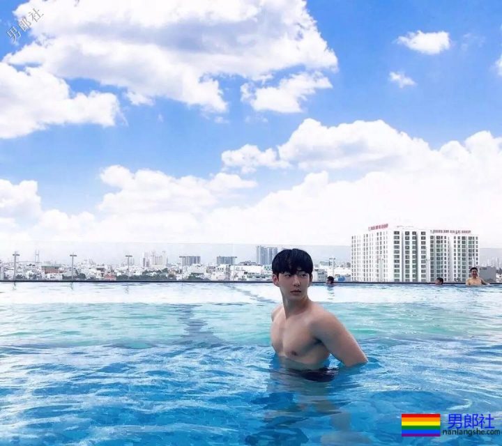 到底要不要告诉身边的好朋友自己是gay? - 51虹马 到底要不要告诉身边的好朋友自己是gay? - 51虹马