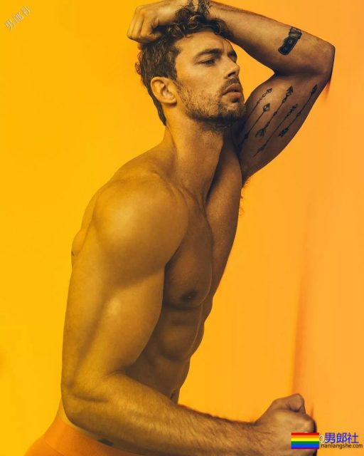 颜高条儿顺的黄金男孩,看得我都忍不住摸了一下屏幕! - 51虹马 颜高条儿顺的黄金男孩,看得我都忍不住摸了一下屏幕! - 51虹马