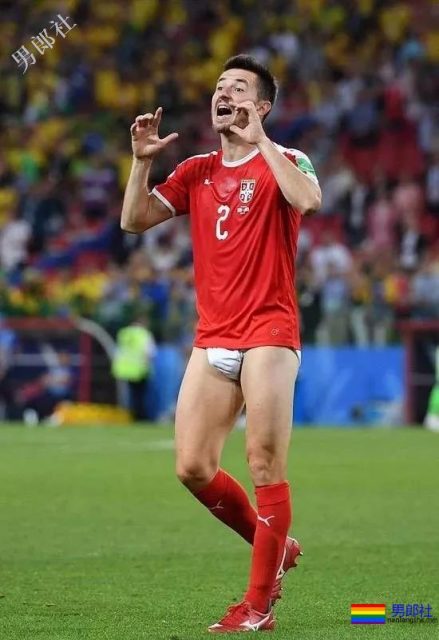 知名足球教练：只要成绩好，队员搞同性恋不在意 - 51虹马