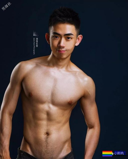 奶凶奶凶小鲜肉毕业硬照一览！ - 51虹马