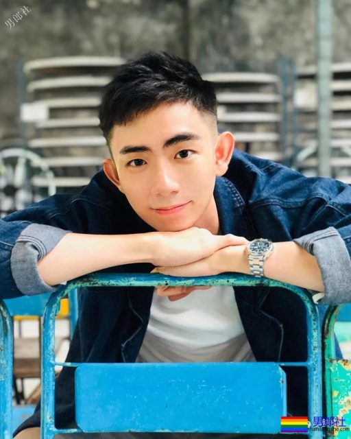 奶凶奶凶小鲜肉毕业硬照一览！ - 51虹马