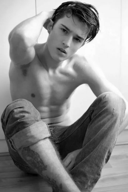 直男被gay包养是一种什么样的感觉？ - 51虹马