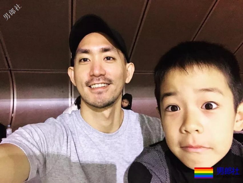 《类似爱情》MV男主真的是Gay?最新CK写真A爆了 - 51虹马 《类似爱情》MV男主真的是Gay?最新CK写真A爆了 - 51虹马