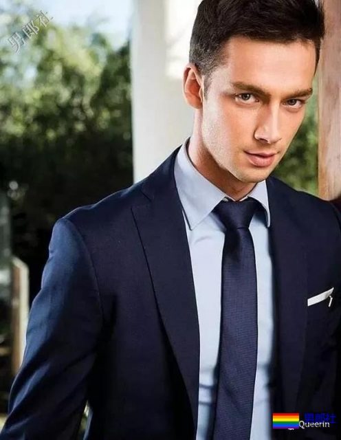 颜高条儿顺的黄金男孩，看得我都忍不住摸了一下屏幕！ - 51虹马