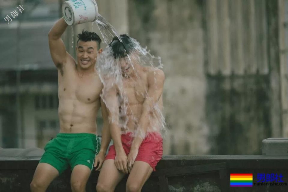 圈内名媛情侣在一起只为炒人气?如今有了新欢还炒! - 51虹马 圈内名媛情侣在一起只为炒人气?如今有了新欢还炒! - 51虹马