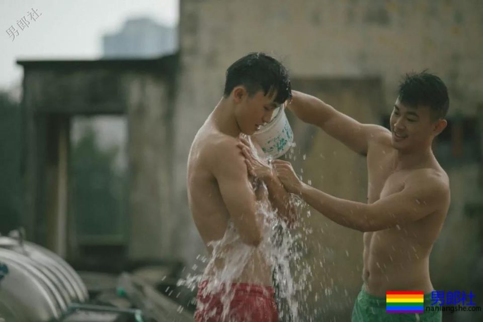 圈内名媛情侣在一起只为炒人气?如今有了新欢还炒! - 51虹马 圈内名媛情侣在一起只为炒人气?如今有了新欢还炒! - 51虹马