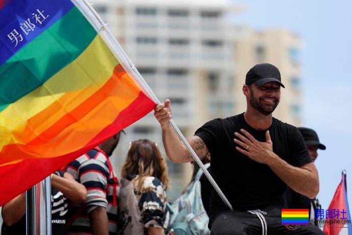 不满恐同言论，瑞奇·马丁要求波多黎各总督辞职 - 51虹马