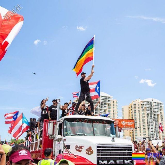 不满恐同言论，瑞奇·马丁要求波多黎各总督辞职 - 51虹马