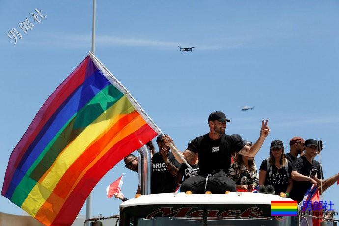 不满恐同言论，瑞奇·马丁要求波多黎各总督辞职 - 51虹马