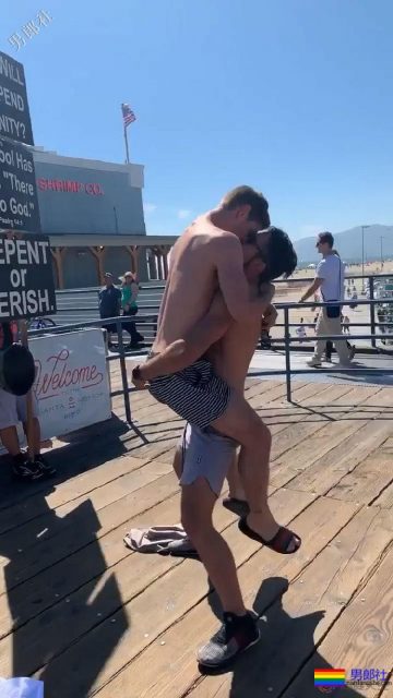 对于反同,这两个钙星的回应令人尖叫 - 51虹马 对于反同,这两个钙星的回应令人尖叫 - 51虹马