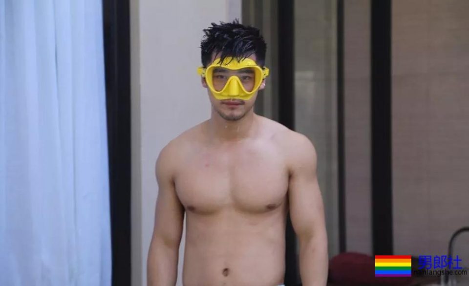 圈内名媛桥诘圣最新照片，真是越来越粗壮了！ - 51虹马