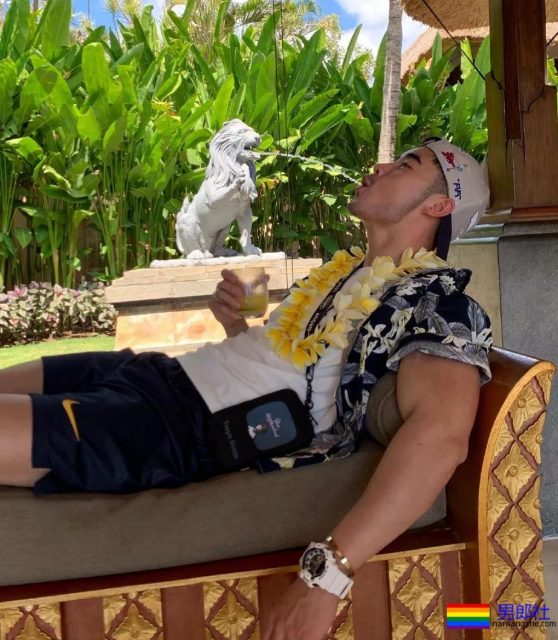 圈内名媛桥诘圣最新照片，真是越来越粗壮了！ - 51虹马