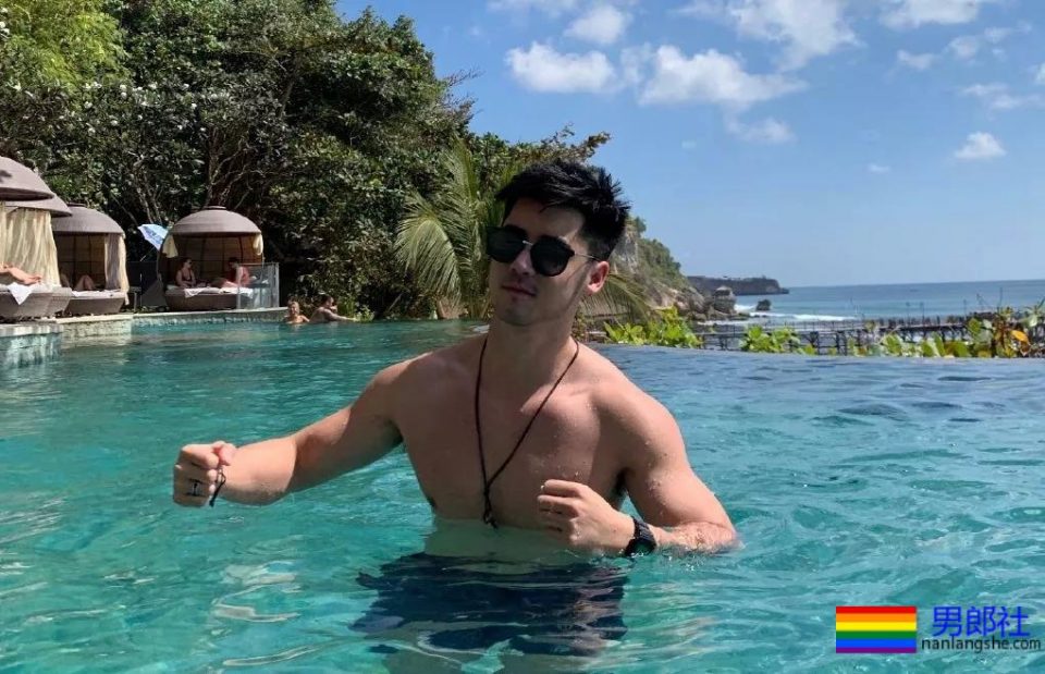 圈内名媛桥诘圣最新照片，真是越来越粗壮了！ - 51虹马