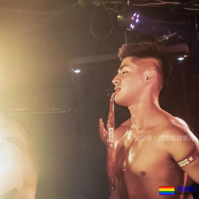 日本新生代男优星野瑛斗人气直逼航叔,千万别错过 - 51虹马 日本新生代男优星野瑛斗人气直逼航叔,千万别错过 - 51虹马