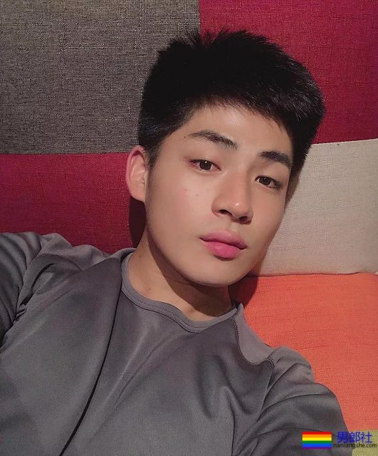 日本新生代男优星野瑛斗人气直逼航叔,千万别错过 - 51虹马 日本新生代男优星野瑛斗人气直逼航叔,千万别错过 - 51虹马