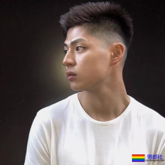 日本新生代男优星野瑛斗人气直逼航叔,千万别错过 - 51虹马 日本新生代男优星野瑛斗人气直逼航叔,千万别错过 - 51虹马