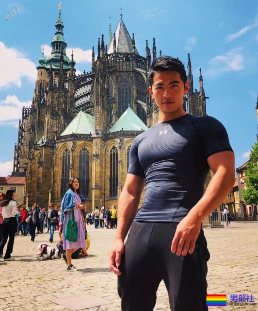 网剧超帅肌肉大胸帅哥被扒到了,INS私照亮点太多大饱眼福! - 51虹马 网剧超帅肌肉大胸帅哥被扒到了,INS私照亮点太多大饱眼福! - 51虹马