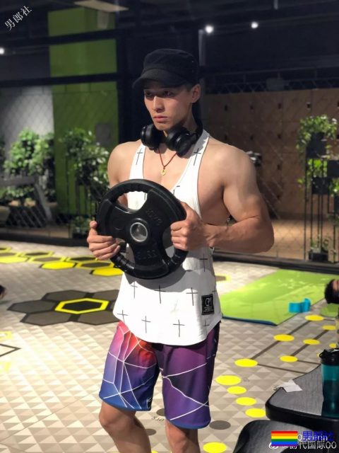 春晚火起来的五个小哥哥最新硬照一览! - 51虹马 春晚火起来的五个小哥哥最新硬照一览! - 51虹马