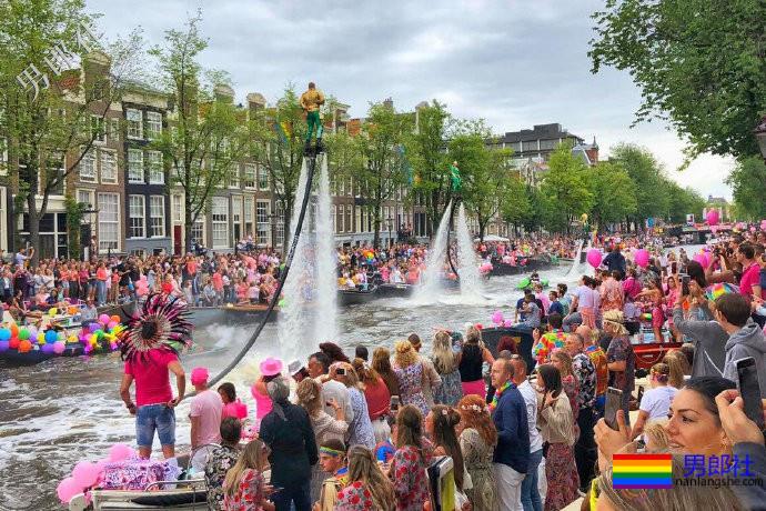 荷京运河骄傲巡游缤纷启航-51虹马