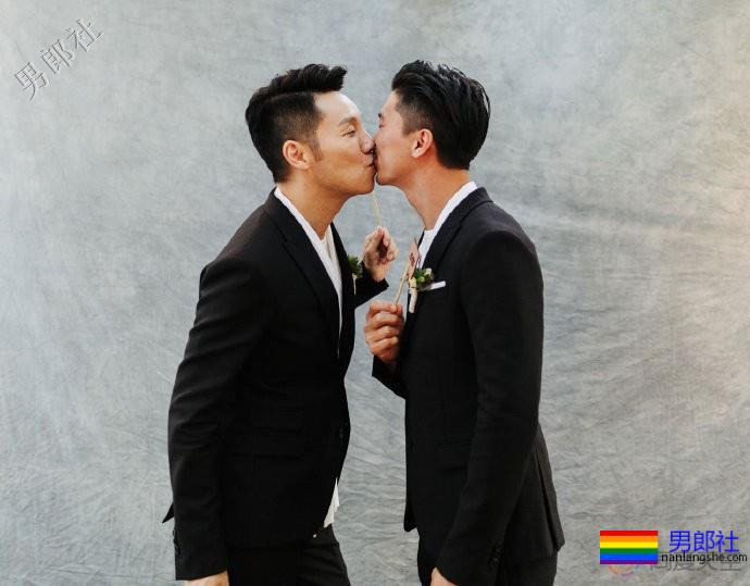 王贤志庆祝皮婚,晒“白头偕老”夫夫照 - 51虹马 王贤志庆祝皮婚,晒“白头偕老”夫夫照 - 51虹马