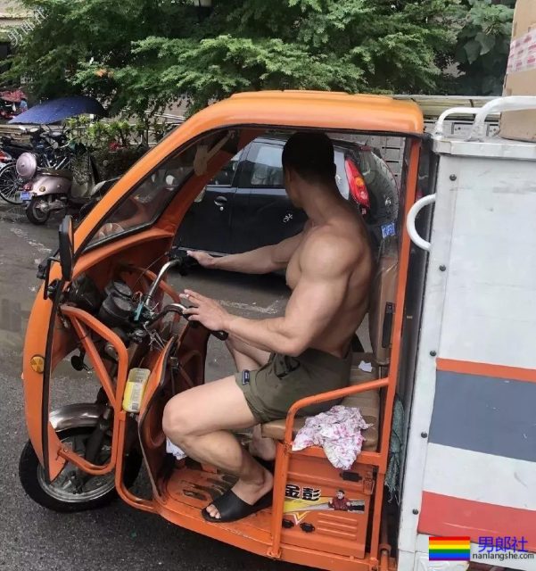 野生童颜巨筋小奶狗被盯上了!这些又A又有味的美好肉体,惊艳了我! - 51虹马 野生童颜巨筋小奶狗被盯上了!这些又A又有味的美好肉体,惊艳了我! - 51虹马