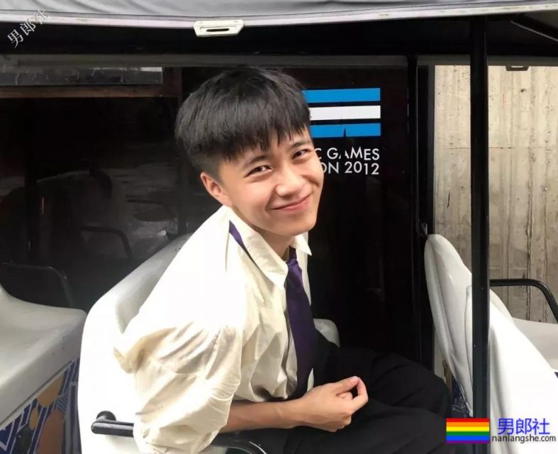 野生童颜巨筋小奶狗被盯上了!这些又A又有味的美好肉体,惊艳了我! - 51虹马 野生童颜巨筋小奶狗被盯上了!这些又A又有味的美好肉体,惊艳了我! - 51虹马