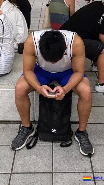 野生童颜巨筋小奶狗被盯上了!这些又A又有味的美好肉体,惊艳了我! - 51虹马 野生童颜巨筋小奶狗被盯上了!这些又A又有味的美好肉体,惊艳了我! - 51虹马