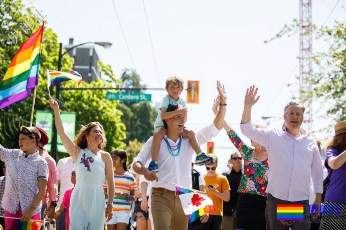 加拿大总理：每个人都应展现真我，爱其所爱 - 51虹马