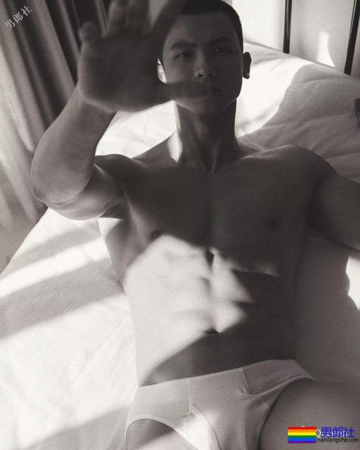 拍过洪晓龙樊野的小哥出新作，模特被称男版汤唯？ - 51虹马