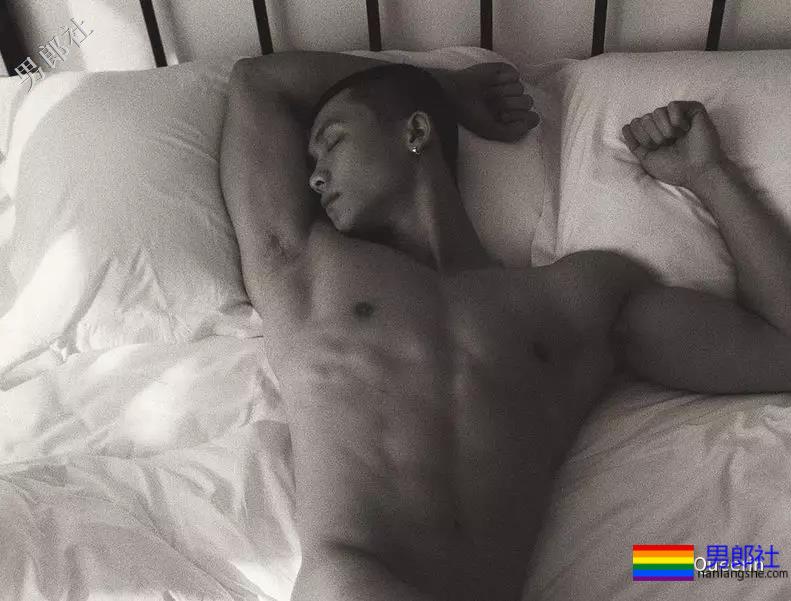 拍过洪晓龙樊野的小哥出新作，模特被称男版汤唯？ - 51虹马