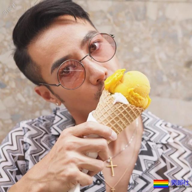 杜蕾斯男模最新硬照一览，这次粗心没藏住？ - 51虹马