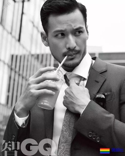 爬山的肌肉男被偷拍，据说还是个1？ - 51虹马