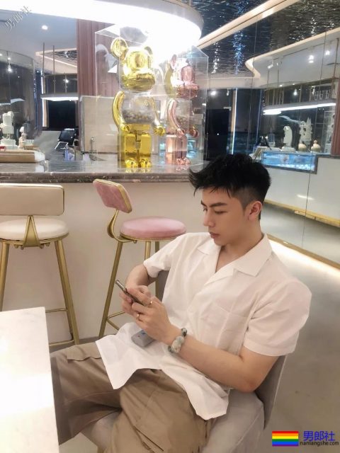 好A好帅！七夕特供版男友清单，这些好看的男孩子你想承包谁？ - 51虹马