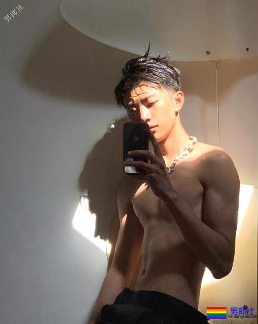 好A好帅！七夕特供版男友清单，这些好看的男孩子你想承包谁？ - 51虹马