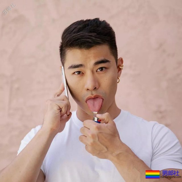 超A腱子肉大胸帅男，超man私照男友力太浓烈! - 51虹马