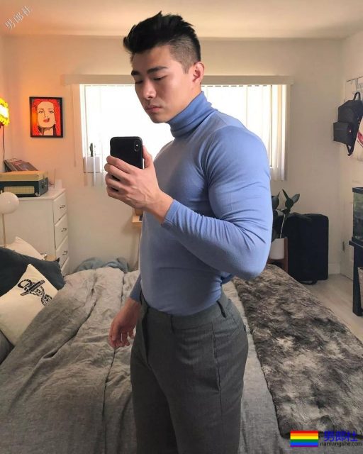 超A腱子肉大胸帅男，超man私照男友力太浓烈! - 51虹马